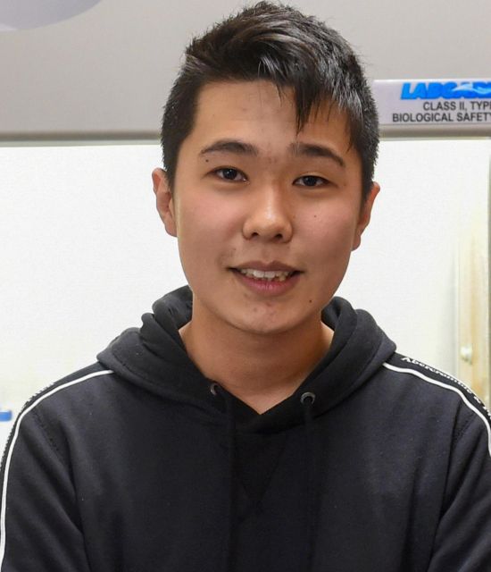 Kevin Zhu, as pictured in Newsdays article, Long Islands 2020 Regeneron Scholars. https://www.newsday.com/long-island/education/2020-li-regeneron-scholars-1.40417711